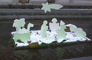 Foto der schwimmenden Krippe in Augsburg