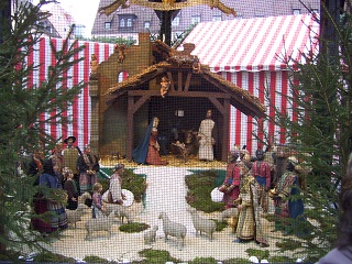 Foto der Krippe auf dem Christkindlesmarkt in N&uuml;rnberg